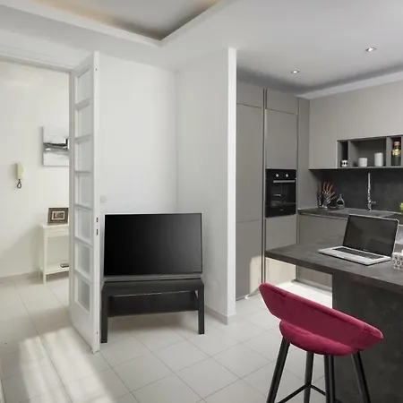 Apartment Carducci - Center *